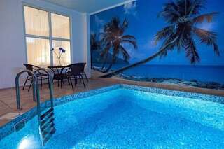 Гостиница Вершина Краснодар Люкс с собственным бассейном-1